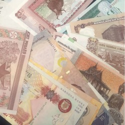 World 30 banknotes